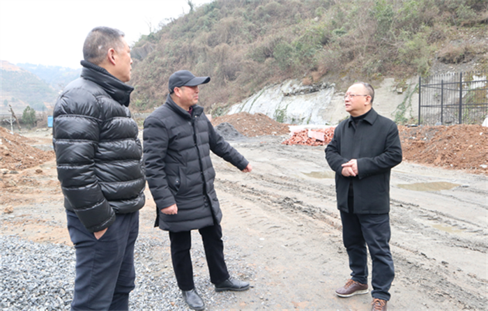 董事长周汉林赴青莲饮料有限公司调研